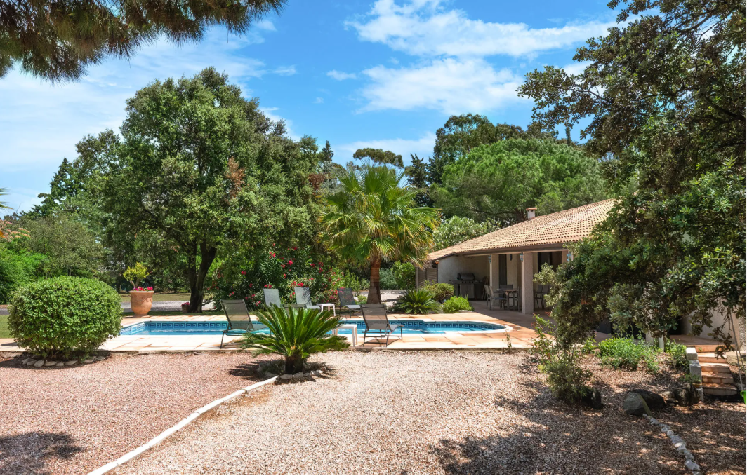 Maison-Vias-REF1231235