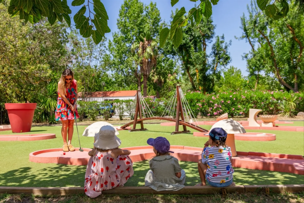 Mobil-Home-Vias-REF7963852