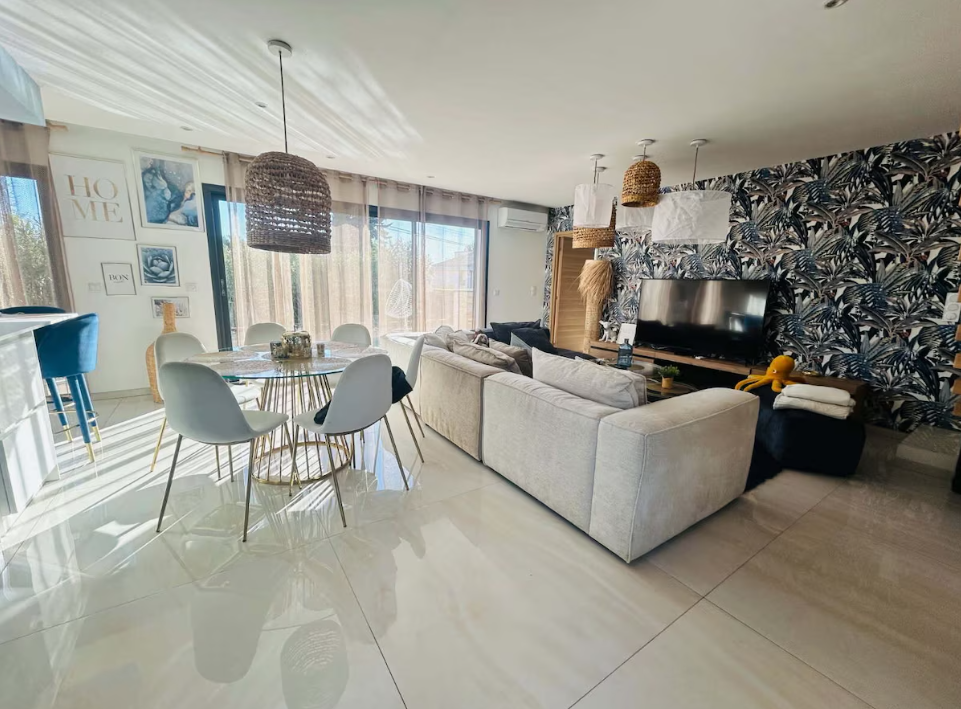 Villa-Sanary-sur-Mer-REF67675484